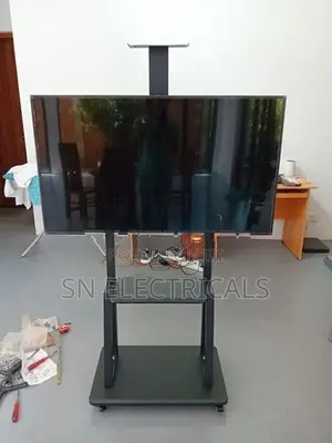 Trolley Movable TV Stand Bracket 32″-75″ LCD/LED & Smart Board – 1700