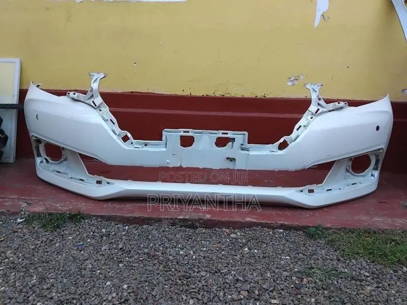 Toyota Premio 260 Front Buffer