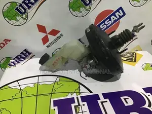 TOYOTA VITZ KSP90 BRAKE BOOSTER