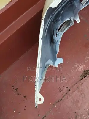 Toyota Premio 260 Front Buffer