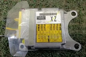 Toyota Prius ZVW30 Air Bag Computer ECU