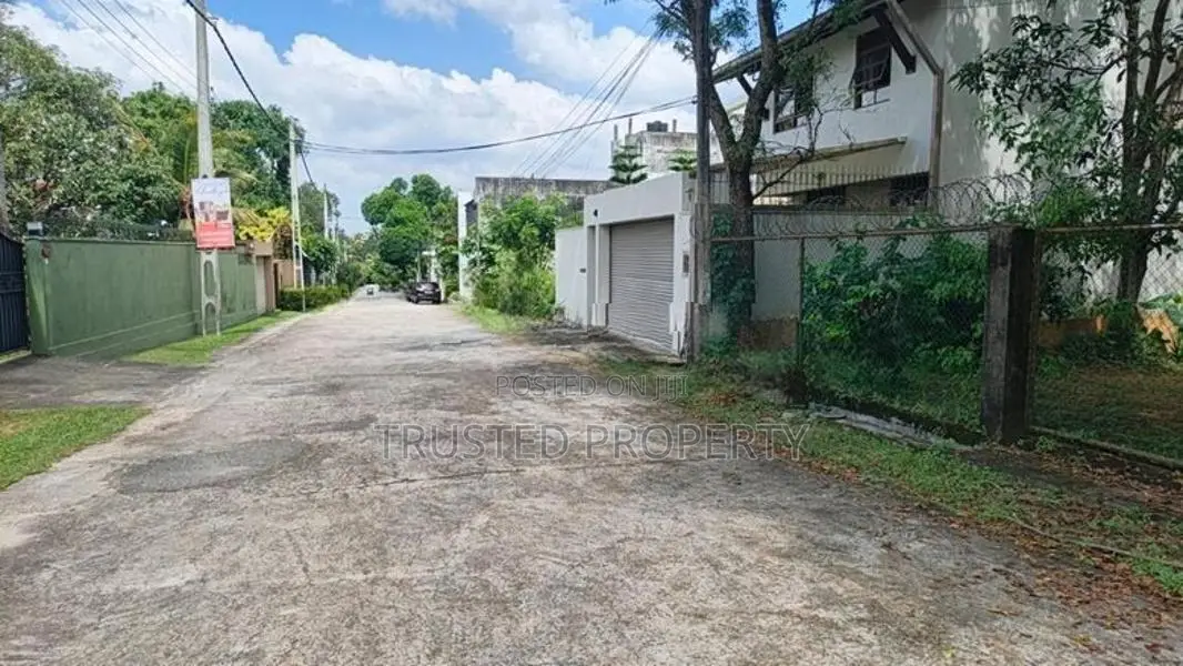Hokandara - 10 perch Prime land for Sale -TPM2024DRTH2