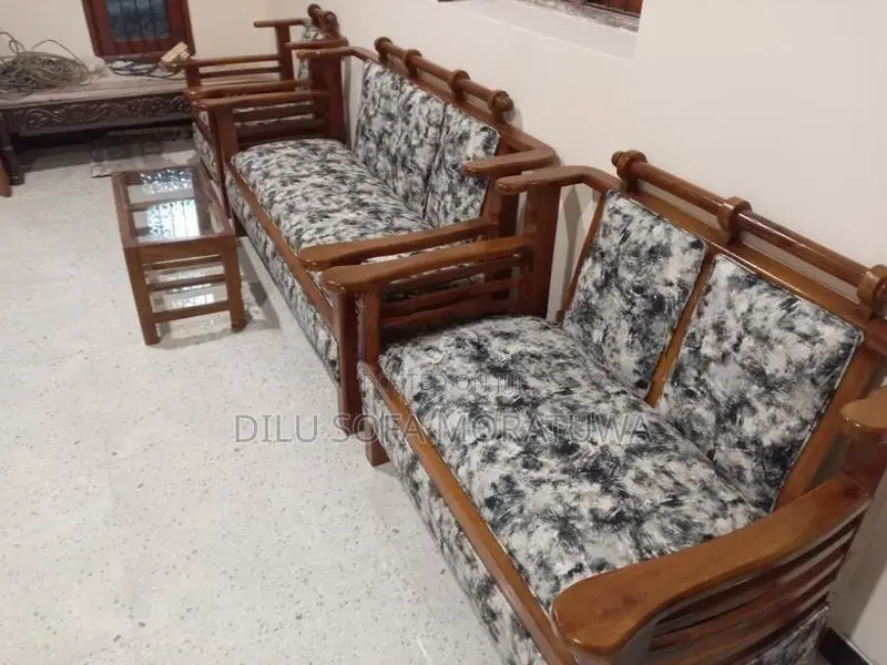 புத்தம் புதிய குஷன் சோபா செட்