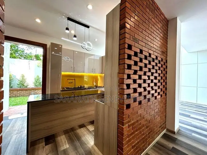 Modern House for Sale in Katubedda Moratuwa