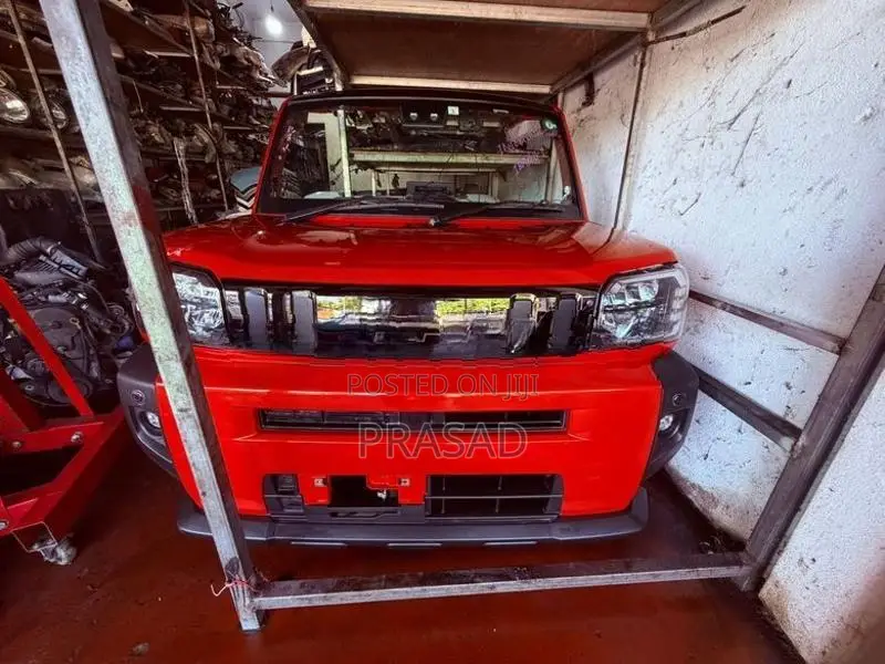 Daihatsu Taft face Cut