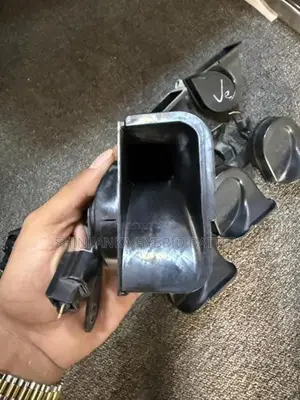 Honda Vezel Horn set