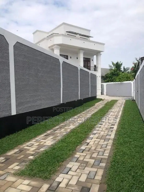 Brand New Box Type House for Sale / Kandana, Ragama, Peralanda