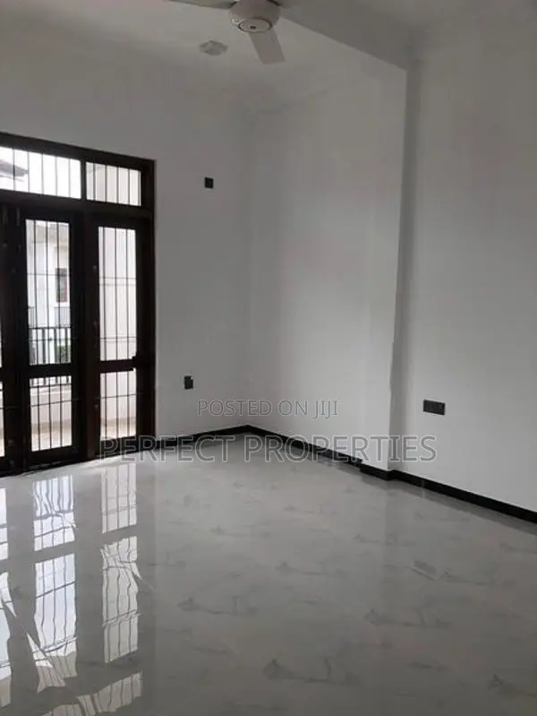 Brand New Box Type House for Sale / Kandana, Ragama, Peralanda