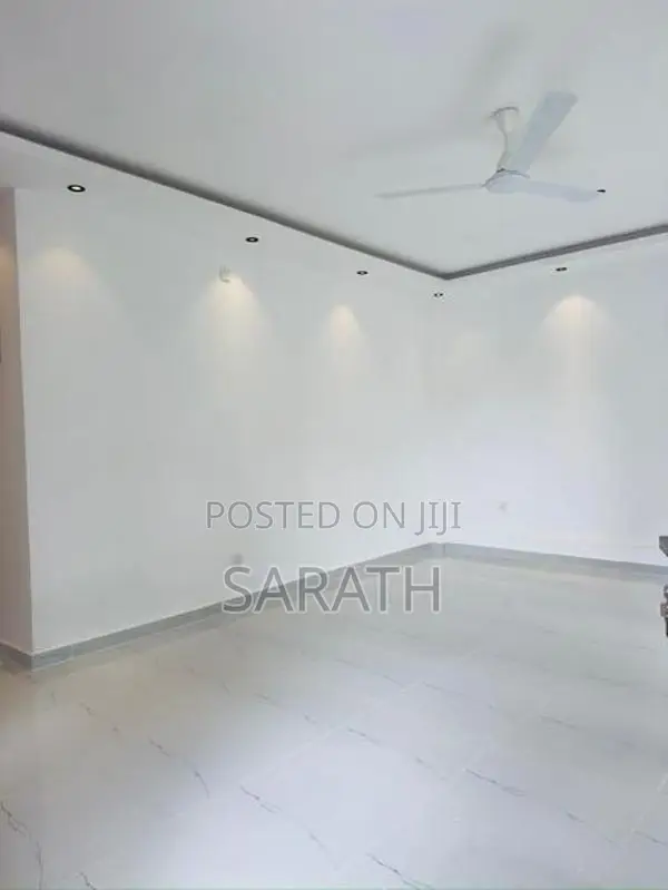 මාලබේ නගරයෙන් වටිනා නිවසක් විකිණීමට