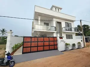 3 Story Brand New Luxury House for Sale Piliyandala Town