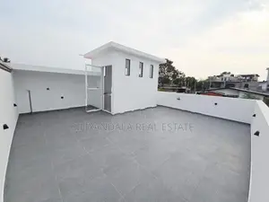 3 Story Brand New Luxury House for Sale Piliyandala Town