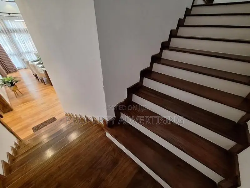 Luxury House for Sale Battaramulla with Fully Furnitured