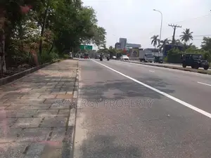 Main Road facing 45 perch land for sale Rajagiriya