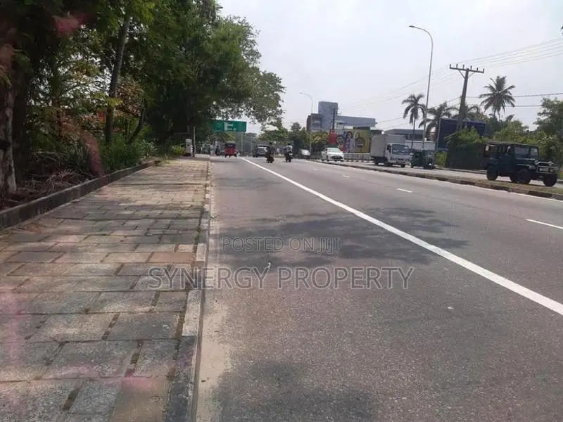 Main Road facing 45 perch land for sale Rajagiriya
