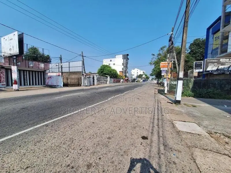 Brand New Luxury House for Sale in Boralesgamuwa Junction