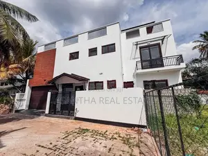 (AFA964) 3-Storey House for Sale Mount Lavinia