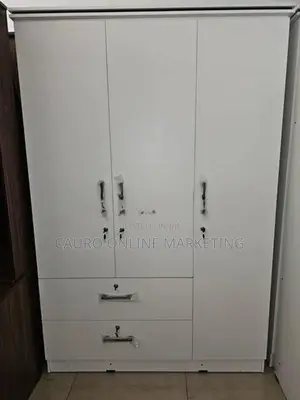 New White Colour 3 Door Wardrobe 6*4 Ft Cupboard