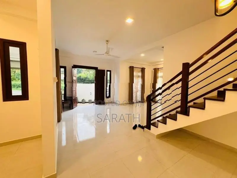 New Designed Brand House In Athurugiriya
