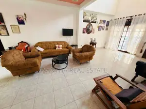 (AFA950) 20 P LAND WITH PROPERTY SALE AT KATUBEDA
