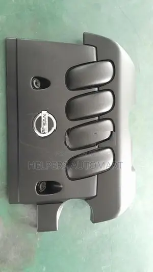 Nissan X Trail Engine Top Cover