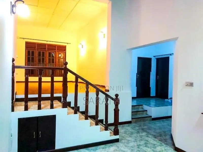 18.5 P With House For Sale Athurugiriya