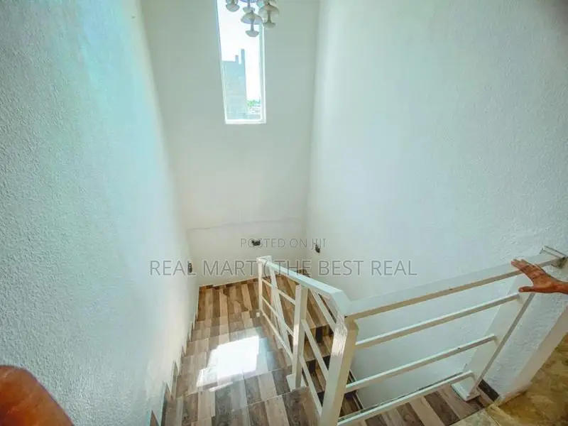 Dehiwala : 5 A/C BR (14.5 perches) House for Sale at Galkissa