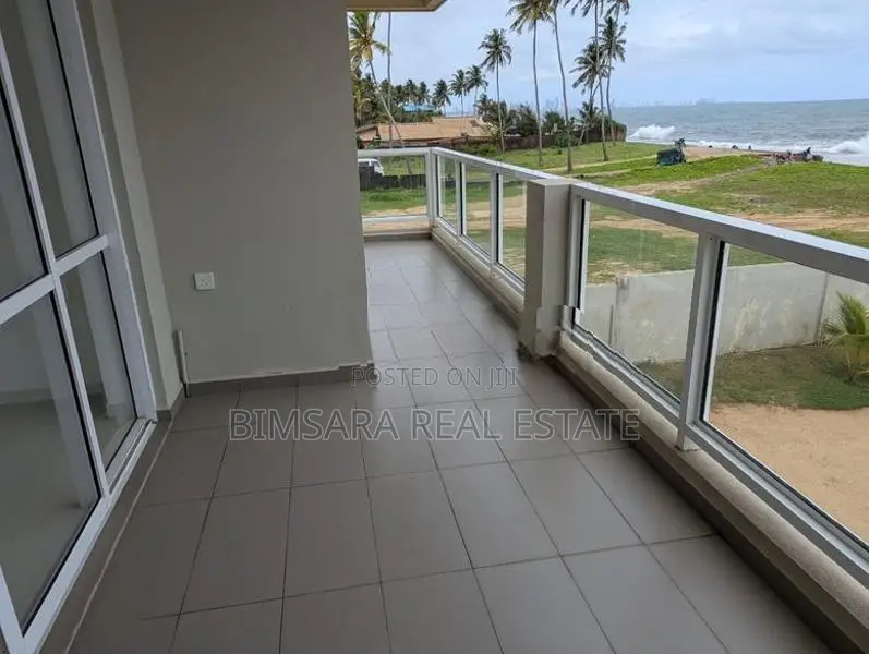 Brand New 1-Bedroom Sea View Apartment – Uswetakeiyawa | SA01569