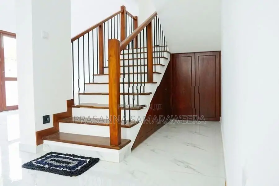 Solid Brand New Modern Super Luxury 2 Storey House for Sale Piliyandal