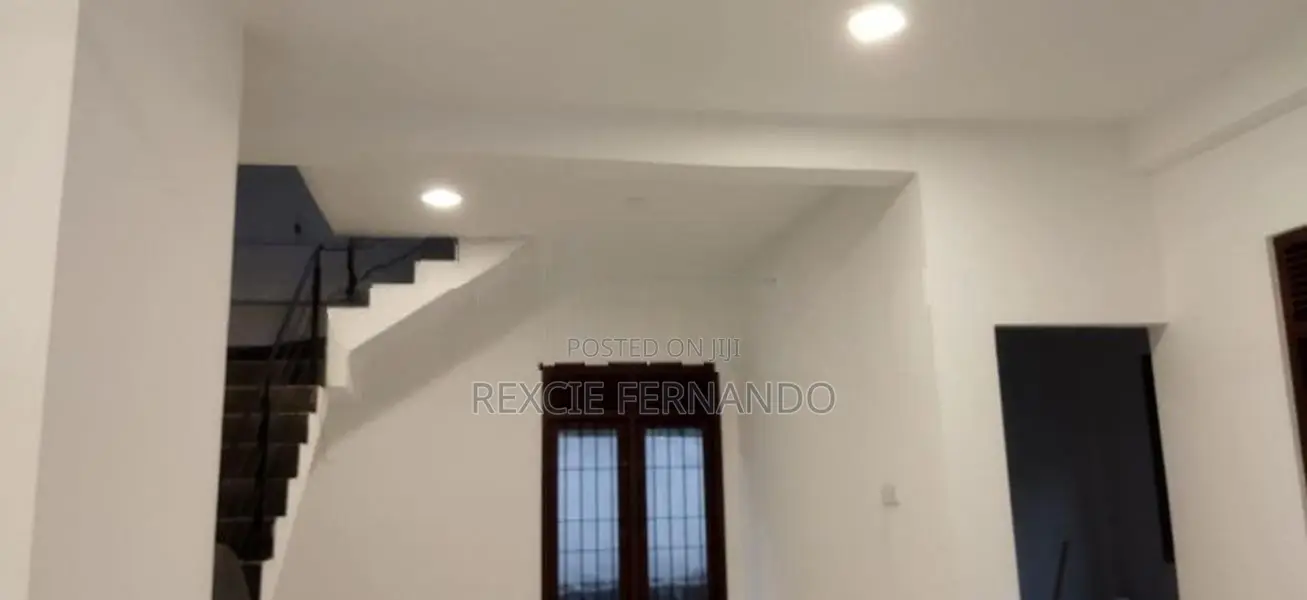 2 Storey House for Sale in Piliyandala
