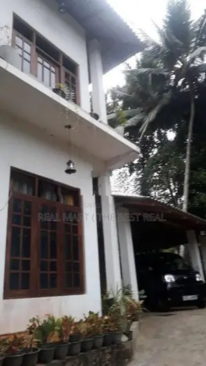 Kandy : 4BR (10 perches) House for Sale at Galagedara
