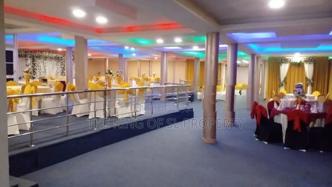 Hotel for Sale in Mawanella