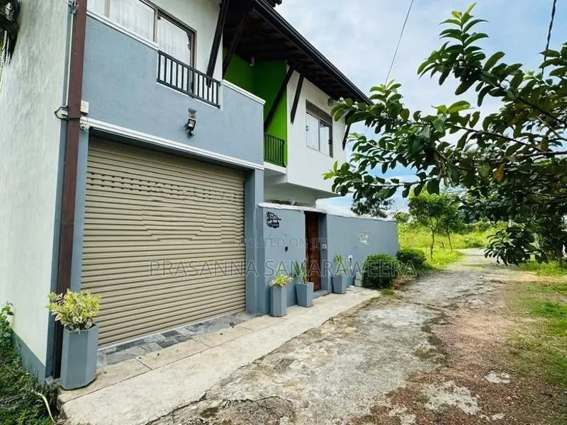 Brand New Modern Super Luxury 2 Storey House for Sale Piliyandala City