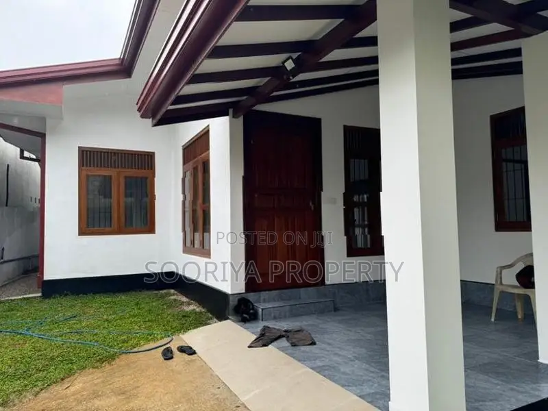 Brand New House for Sale in Piliyandala