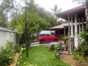 House For sale In Thalawthugoda Kalalgoda