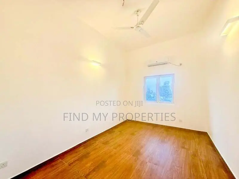 Apartment for sale in Mulberry Residence Colombo 09