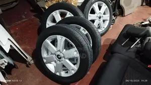 Daihatsu Taft Tyre Alloy Wheels 16x4