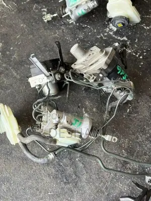 Honda fit gp5 abs unit T5CJ1