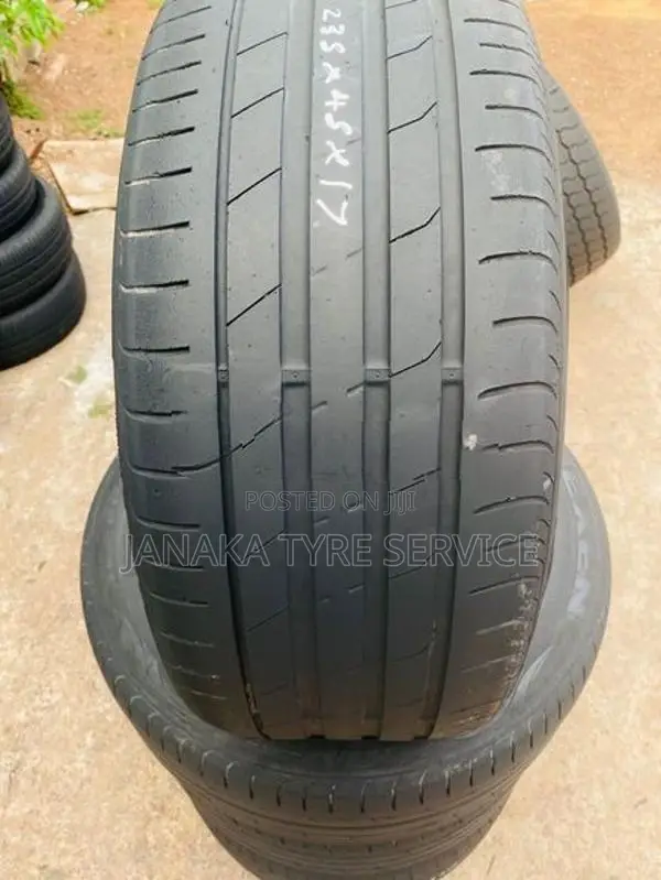 used tyre 235/45/17