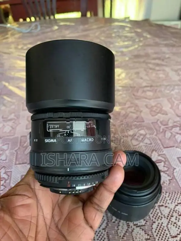 canon 90mm F2.8 macro DSLR Lens