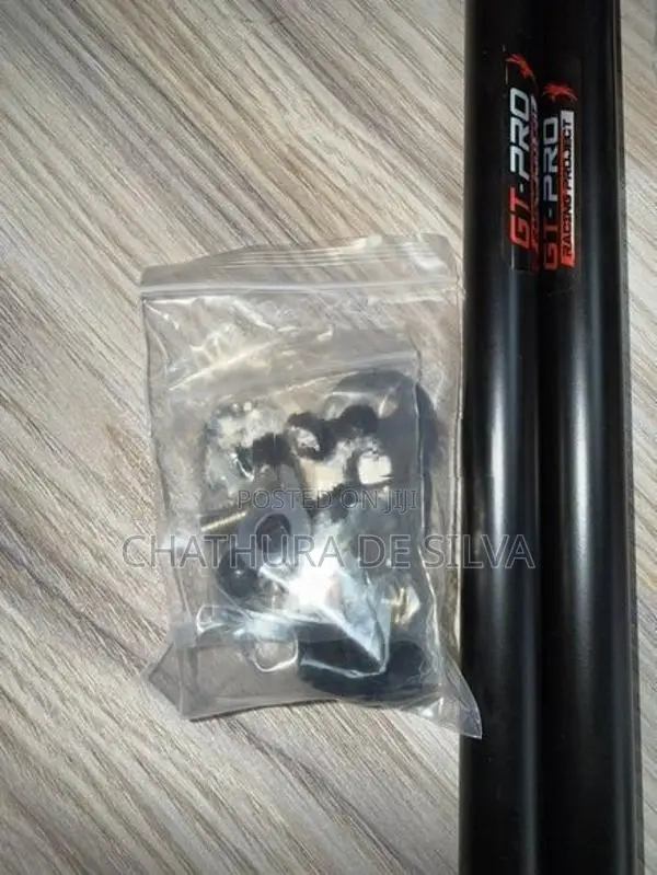 Triton 2024+ Bonnet Struts