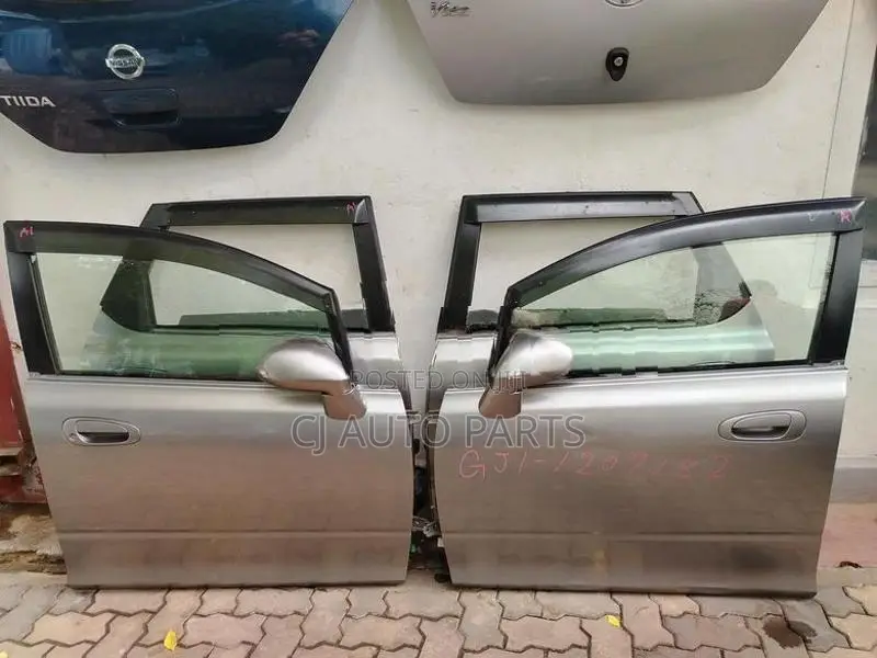 HONDA AIRWAVE DOOR SET AND PARTS