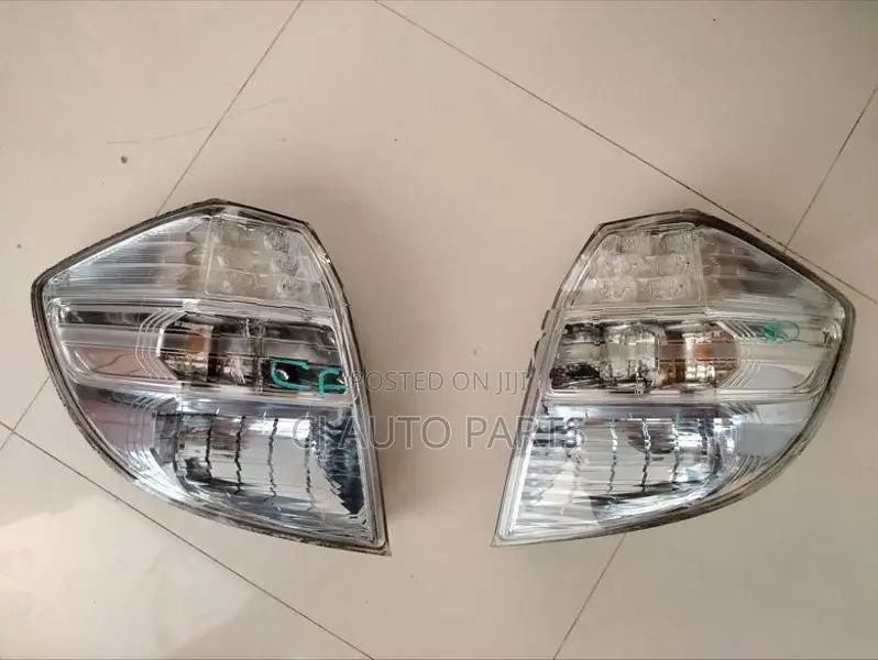 HONDA FIT GP1 TAIL LIGHT LHS