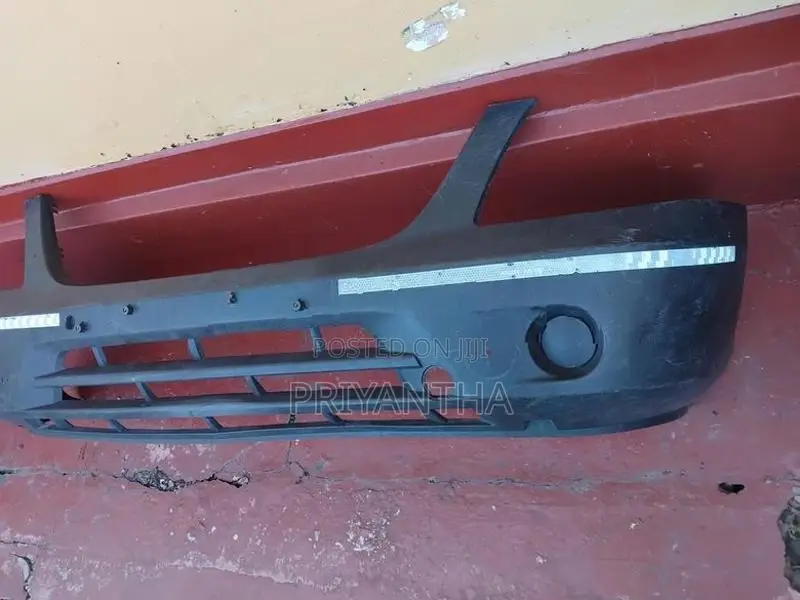 Tata Superace Dimo lokka front buffer