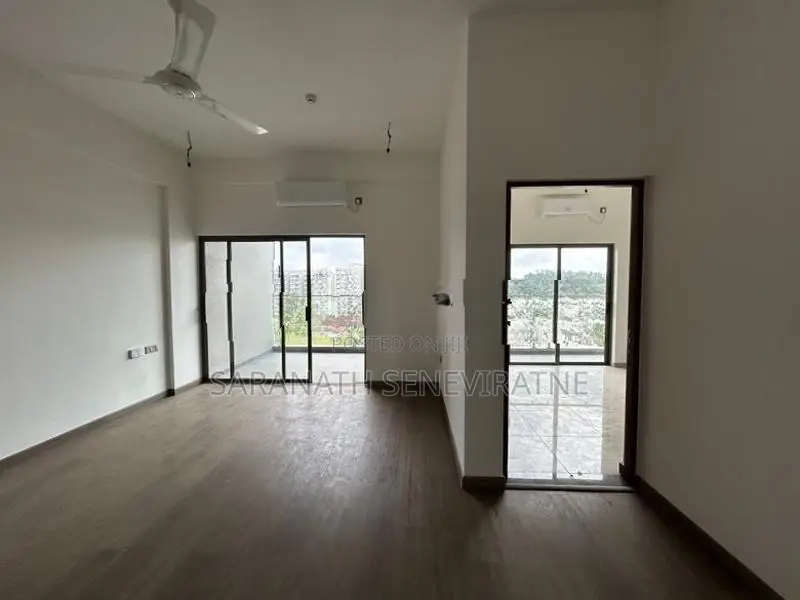 Fully Air-Conditioned Apartment From Canterbury Golf Resort - Kesbewa