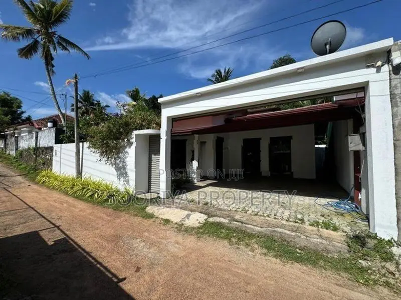 තනිමහල් නව නිවසක් විකිණීමට - Piliyandala