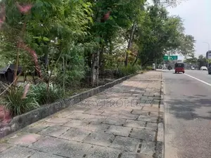 2 acres commercial land facing malabe