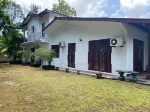 Moratuwa Katubedda 27.8 Perches Land With House For Sale
