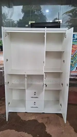 New White Colour 3 Door Cupboard Melamine Wardrobe