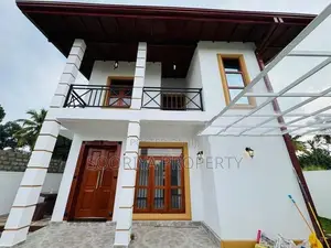 Uncommon Designed Brand New Luxury House for Sale in Kottawa Piliyanda