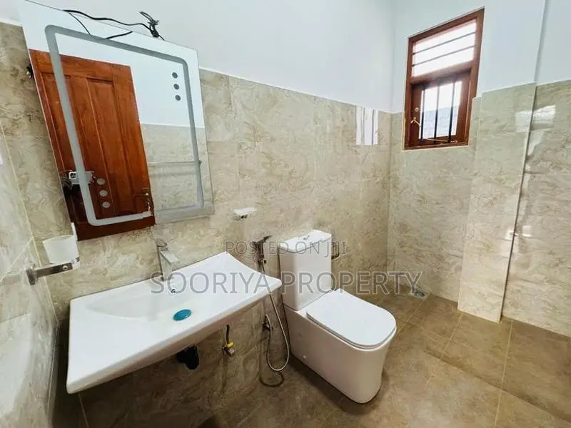 Uncommon Designed Brand New Luxury House for Sale in Kottawa Piliyanda